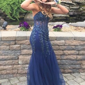 Gorgeous Jovani formal prom gown